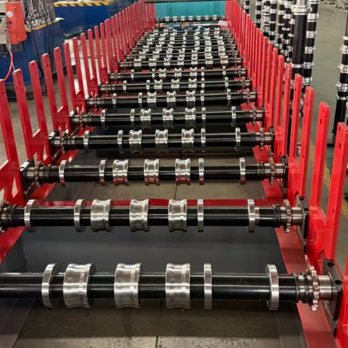 Typical Roll Machina formans configurationes pro diversis per Parfu Profile